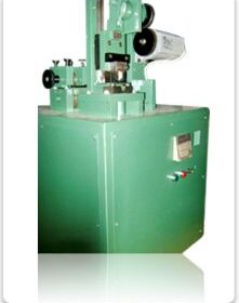 Máy Chấn Phim Nắp Động Cơ